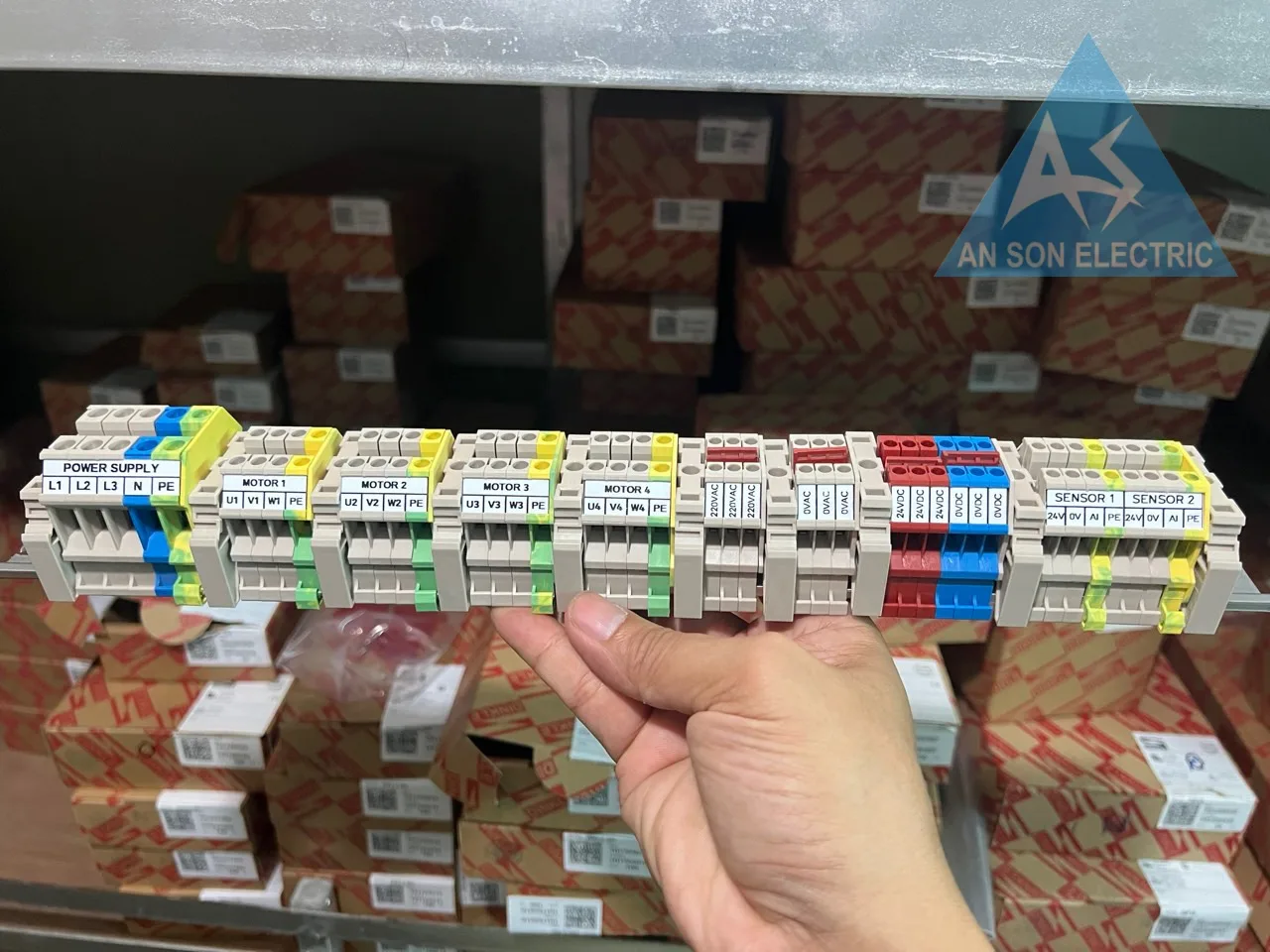 Cầu đấu Dinkle DK2.5N | 1000V | 24A | 2.5 mm² (màu Xanh dương)